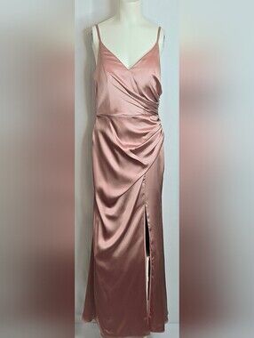 revelry copper satin dress Copper with a touch of Champagne Featuring Sienna in Copper Satin, Kimora in Copper Satin, Rava in Gold Champagne Satin, Sienna in Copper Satin, and Rava in Copper Satin